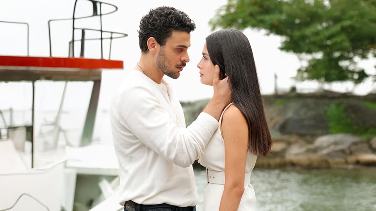 مسلسل عيناك كالبحر الاسود الحلقة 7 السابعة مترجمة
